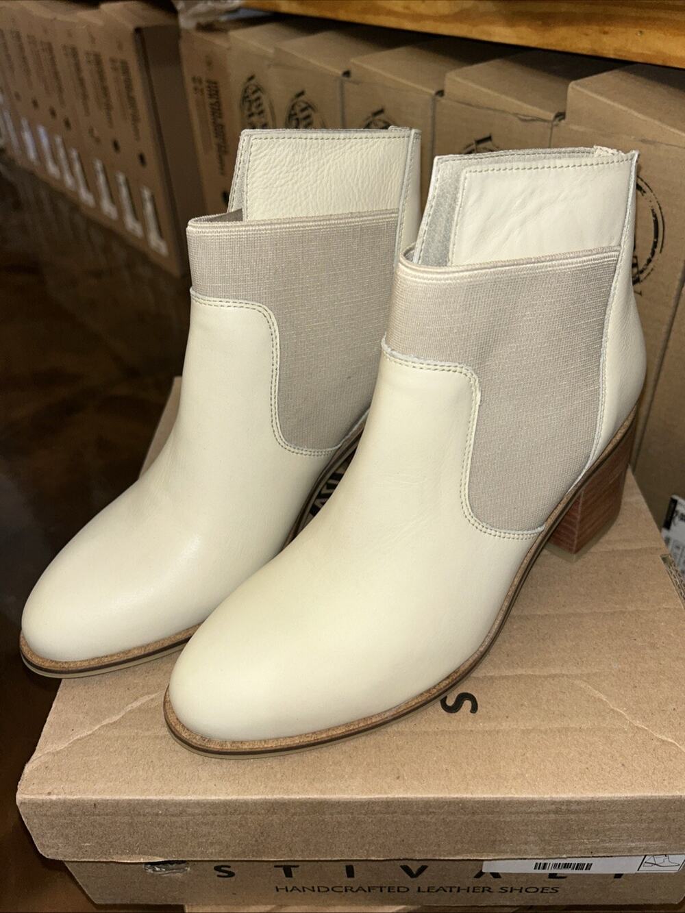 Stivali NY Handmade Leather Boots Osheago Cream Ivory NEW In Box Sz 36